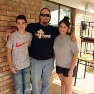 Meet your Posher, Robert